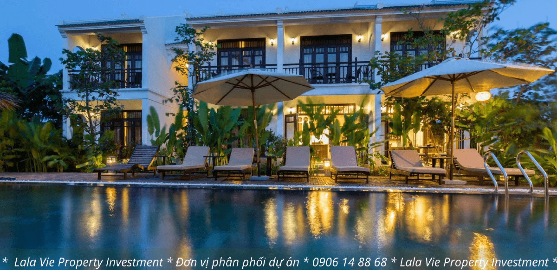 Khu vực hồ bơi tại khu nghỉ dưỡng mini Hoi An Village Villas