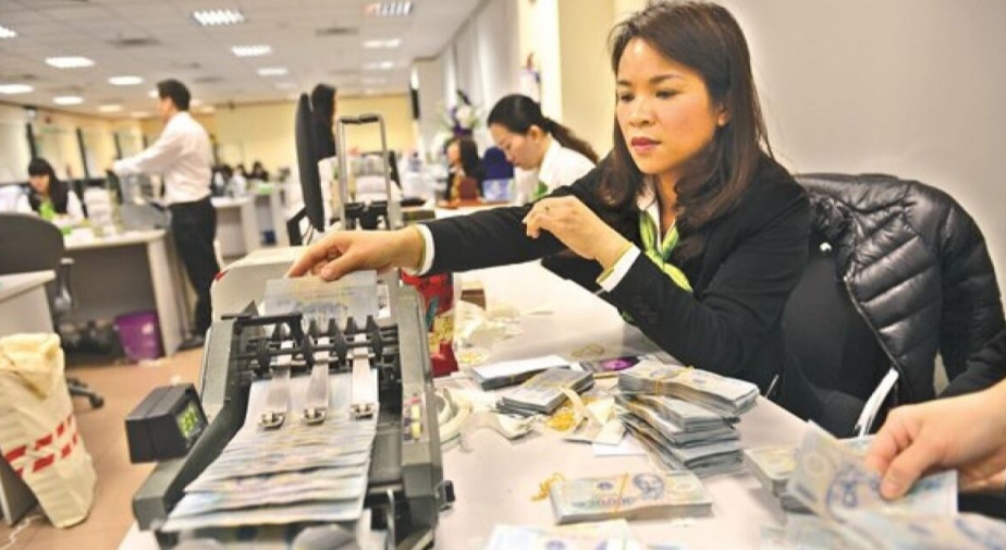 'Bão thanh khoản' hoành hành khiến lãi suất thực vẫn cao