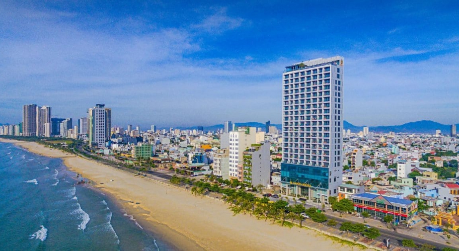 Ngân hàng nào đang rao bán hơn 350 khách sạn?
