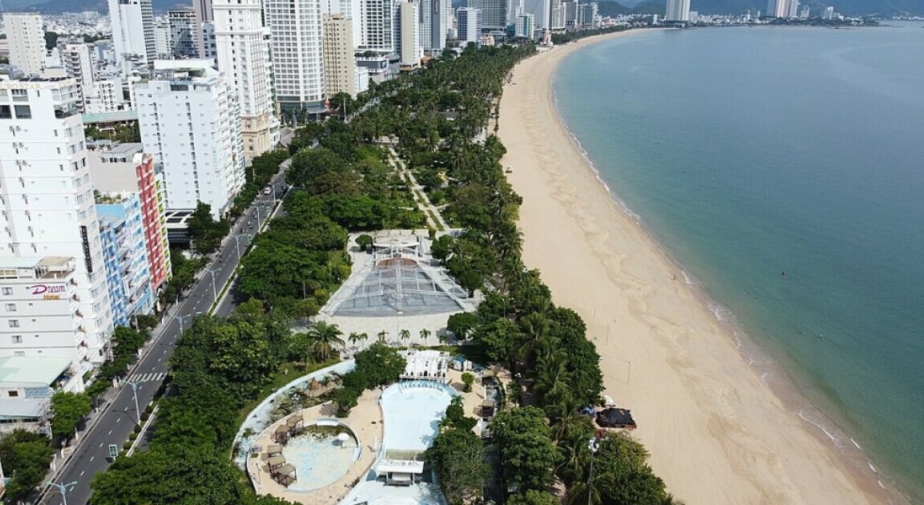 Nha Trang: Tiếp tục thu hồi 22.000 m2 đất bờ biển