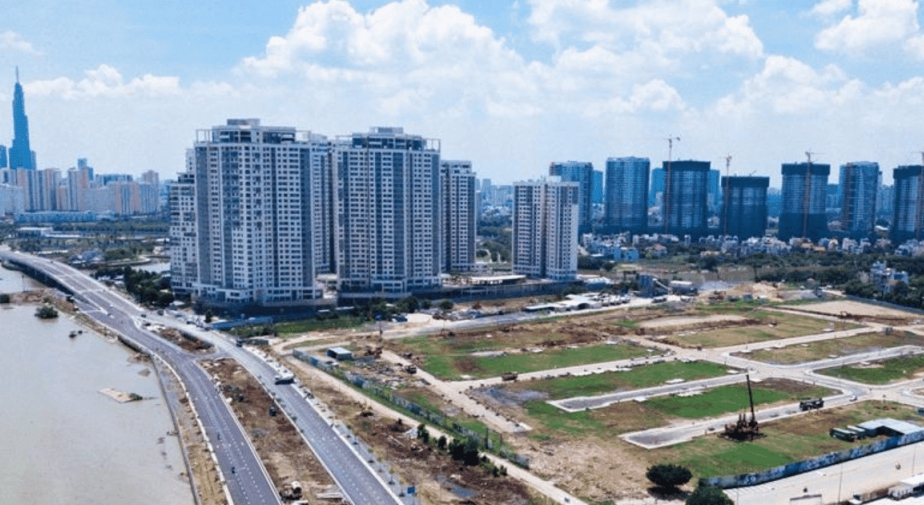 Quốc hội thảo luận về dự án Luật Đất đai (sửa đổi)