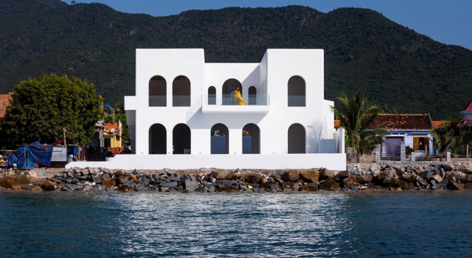 Santo By The Sea – Giấc mơ Địa Trung Hải bên bờ vịnh Vân Phong