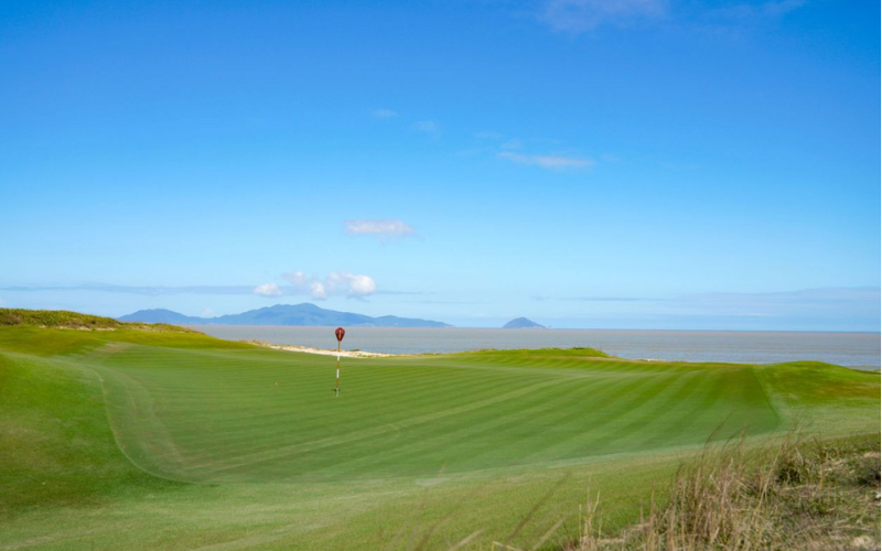 Sân Hoiana Shores Golf được mệnh danh là sân golf mới tốt nhất thế Giới. 