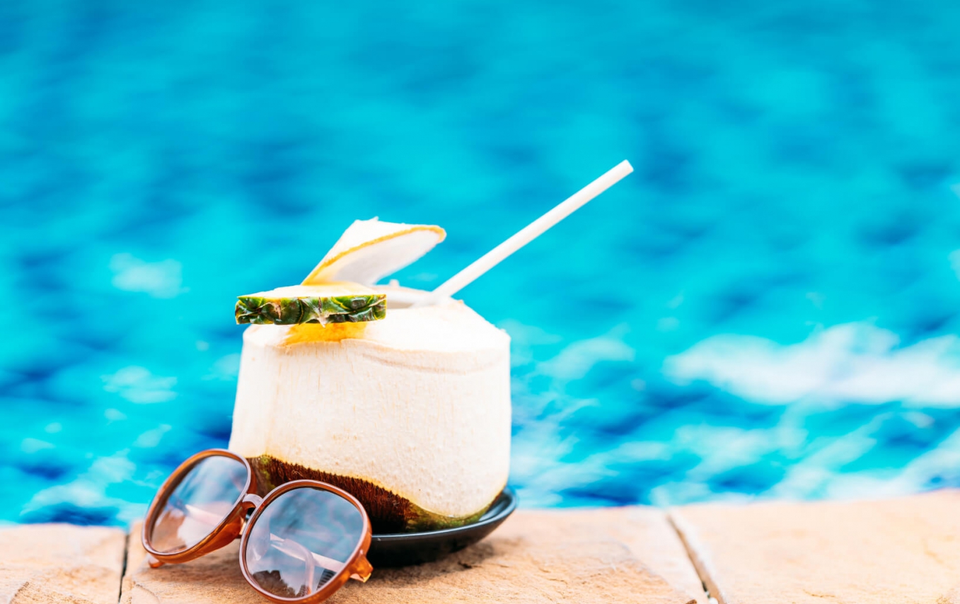 Pool Bar