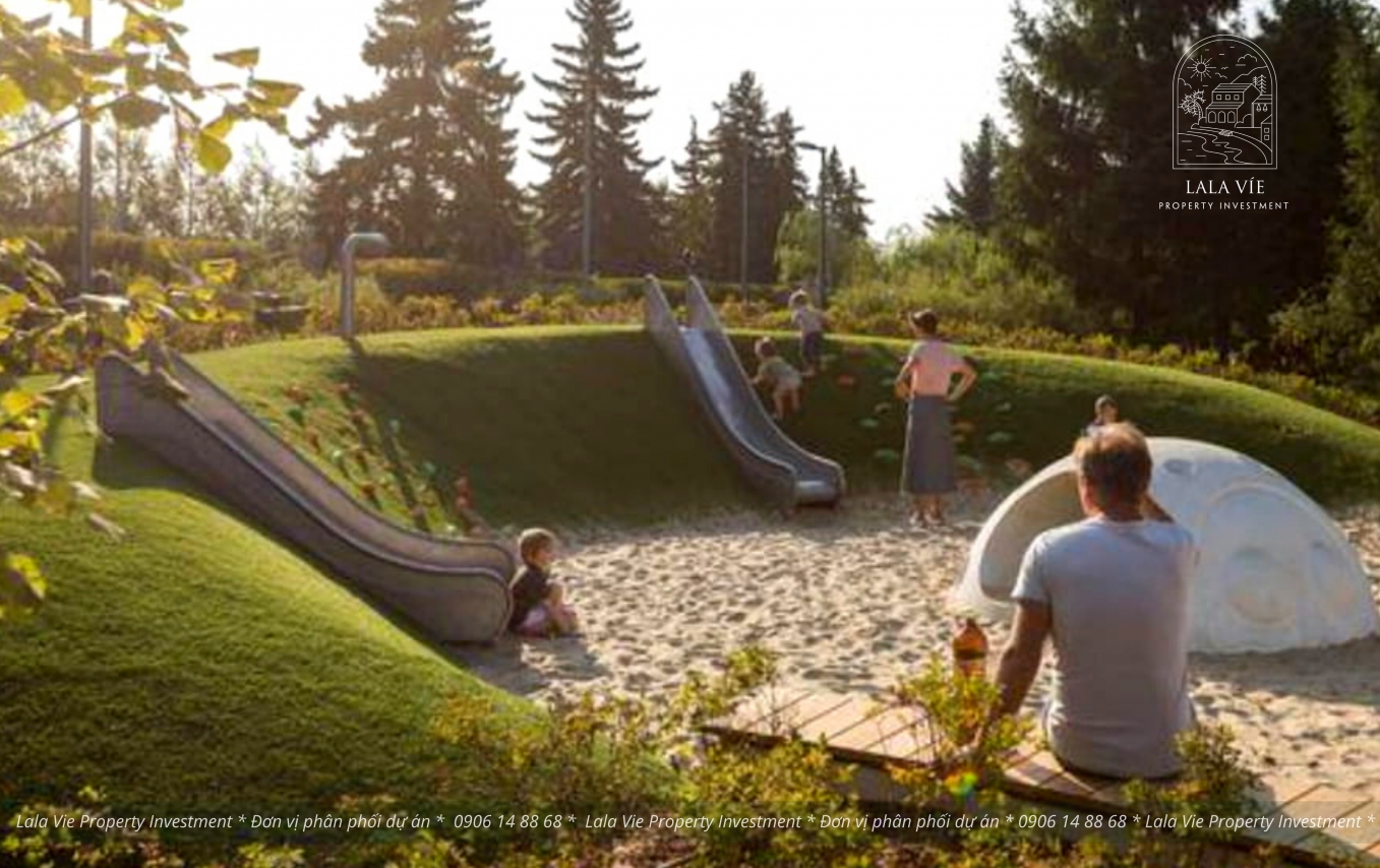 Sand playground